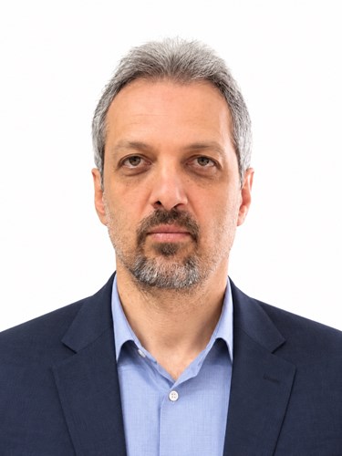 دکتر علی اکبری 